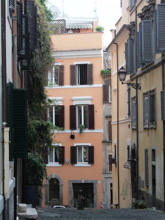 Hella Ibernesi 23 Fori Imperiali Inn, New Gestion! Ρώμη Δωμάτιο φωτογραφία